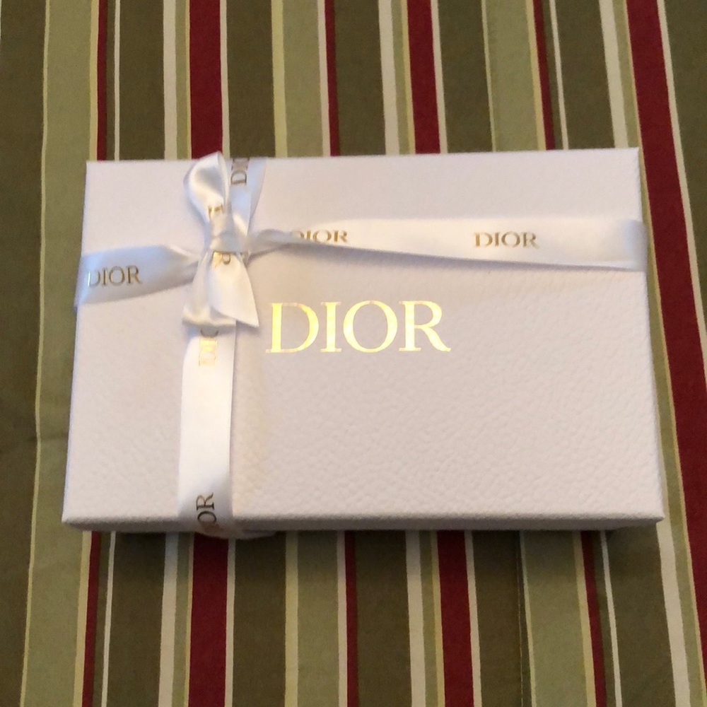 Dior gift box